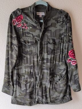 Knox Rose Olive Camo Utility Jacket with Pink Rose Embroidery